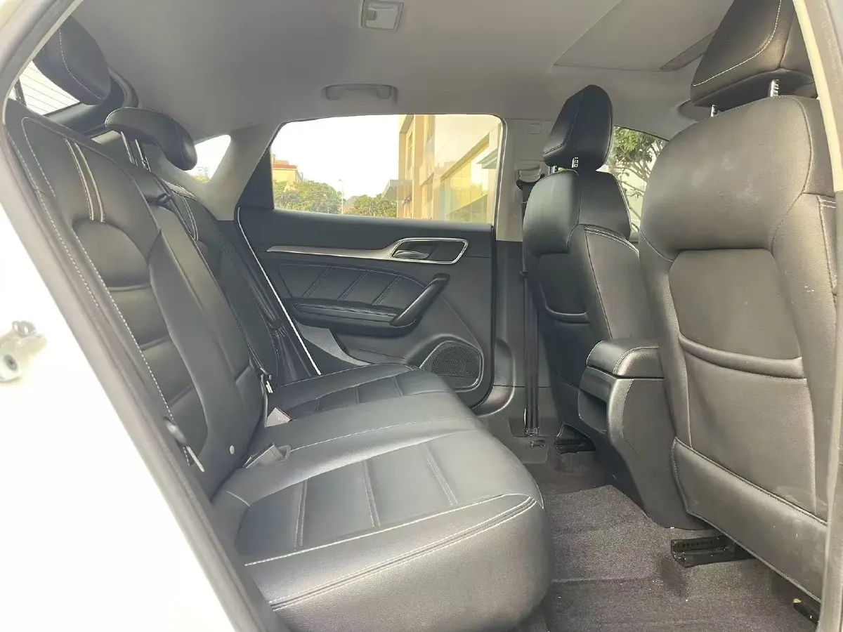 2018 MG 6 1.0T 125HP L3 2AT PHEV 9.1KWH,autocango,china used car exporter,china ev exporter,chinese used car exporter,chinese used ev exporter