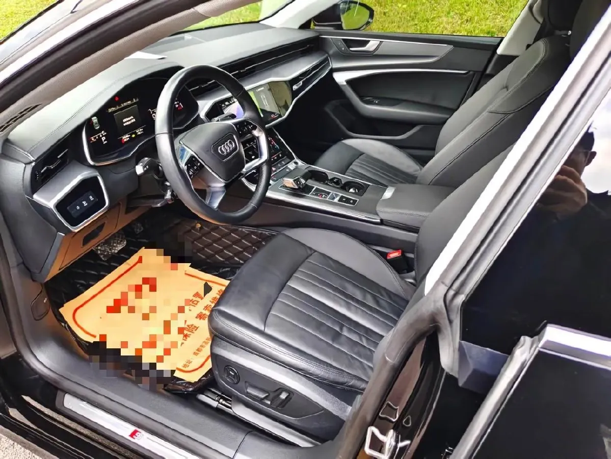 2021 Audi A7 2.0T 190HP L4 7DCT,autocango,china used car exporter,china ev exporter,chinese used car exporter,chinese used ev exporter