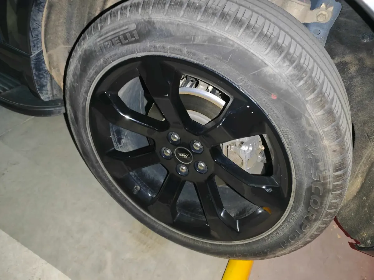 2020 Ford Explorer 2.3T 276HP L4 10AT,autocango,china used car exporter,china ev exporter,chinese used car exporter,chinese used ev exporter