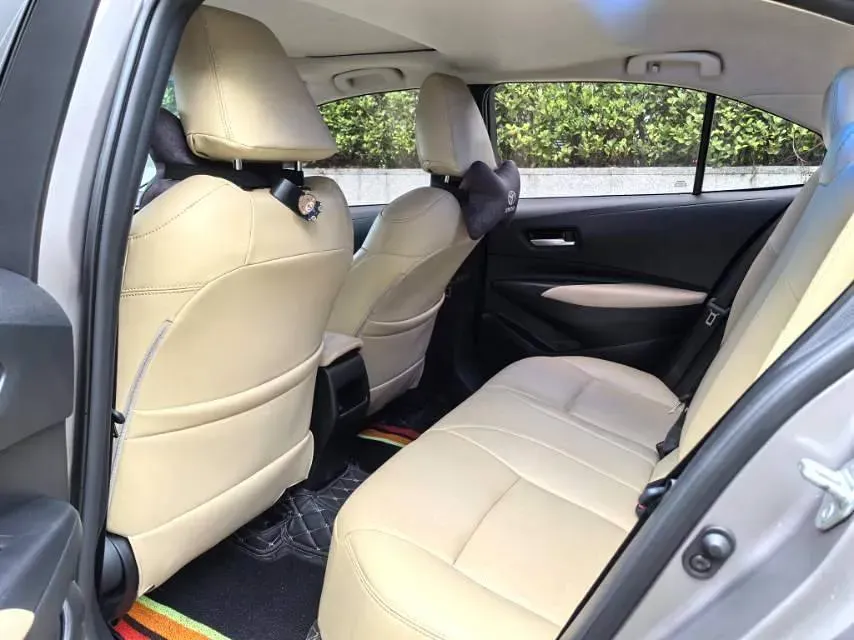 2021 Toyota Corolla 1.2T 116HP L4 CVT,autocango,china used car exporter,china ev exporter,chinese used car exporter,chinese used ev exporter