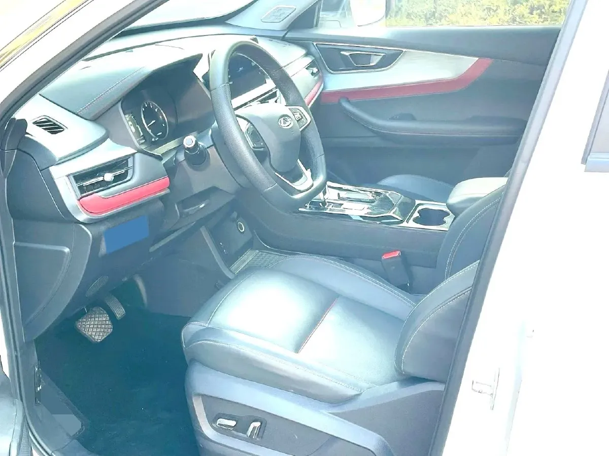 2023 Chery Tiggo 7 1.5T 156HP L4 CVT,autocango,china used car exporter,china ev exporter,chinese used car exporter,chinese used ev exporter