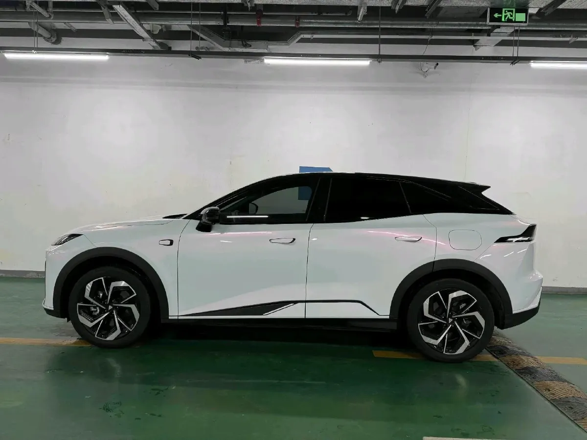 2024 Deepal S07 BEV 66.8KWH,autocango,china used car exporter,china ev exporter,chinese used car exporter,chinese used ev exporter
