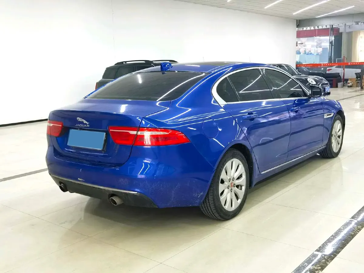 2018 Jaguar XEL 2.0T 200HP L4 8AT,autocango,china used car exporter,china ev exporter,chinese used car exporter,chinese used ev exporter