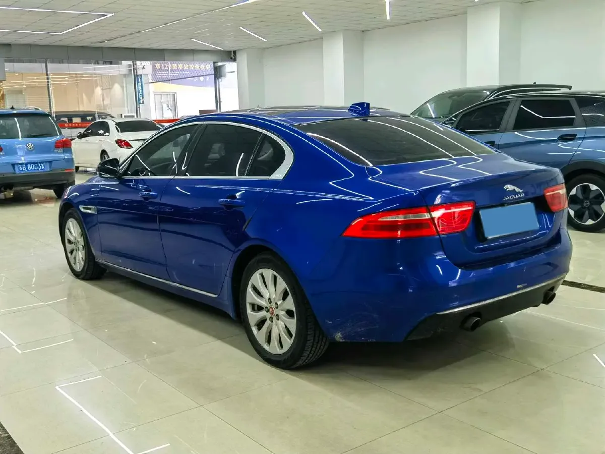 2018 Jaguar XEL 2.0T 200HP L4 8AT,autocango,china used car exporter,china ev exporter,chinese used car exporter,chinese used ev exporter