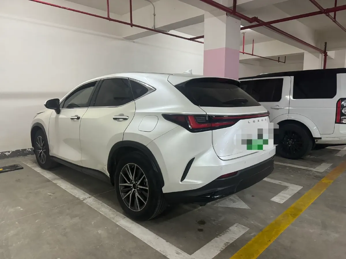 2022 Lexus NX 2.5L 185HP L4 E-CVT PHEV 18.12KWH,autocango,china used car exporter,china ev exporter,chinese used car exporter,chinese used ev exporter
