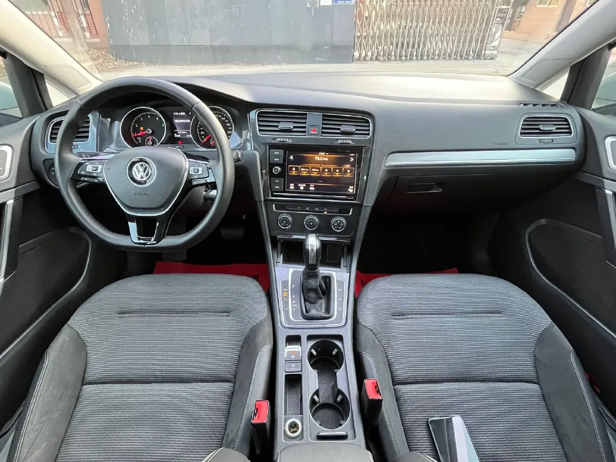 2019 Brilliance Auto V7 1.8T 231HP L4 7DCT,autocango,china used car exporter,china ev exporter,chinese used car exporter,chinese used ev exporter