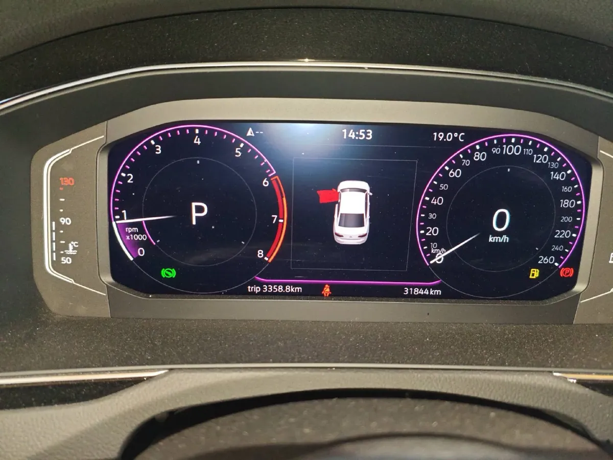 2023 Volkswagen Magotan 2.0T 186HP L4 7DCT,autocango,china used car exporter,china ev exporter,chinese used car exporter,chinese used ev exporter