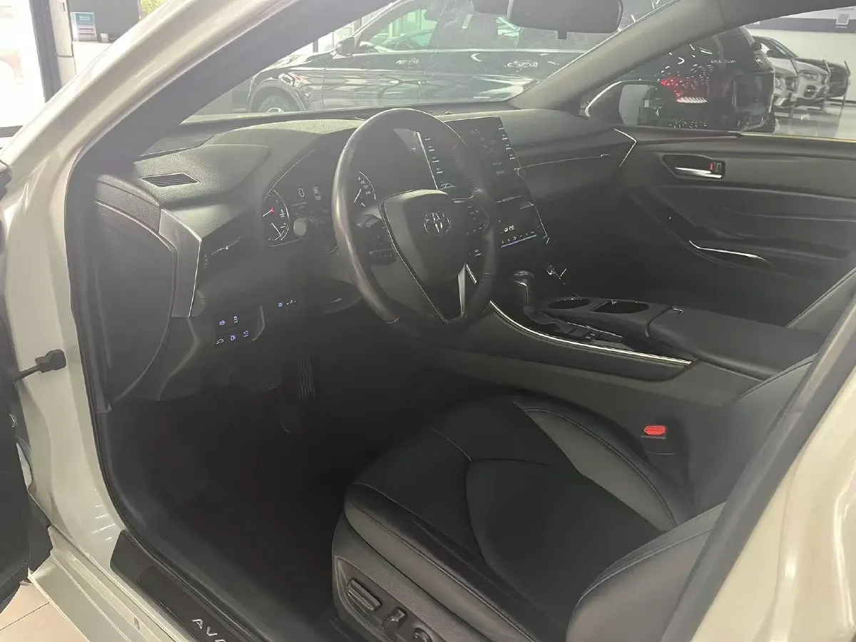 2019 Toyota Avalon 2.0L 178HP L4 CVT,autocango,china used car exporter,china ev exporter,chinese used car exporter,chinese used ev exporter