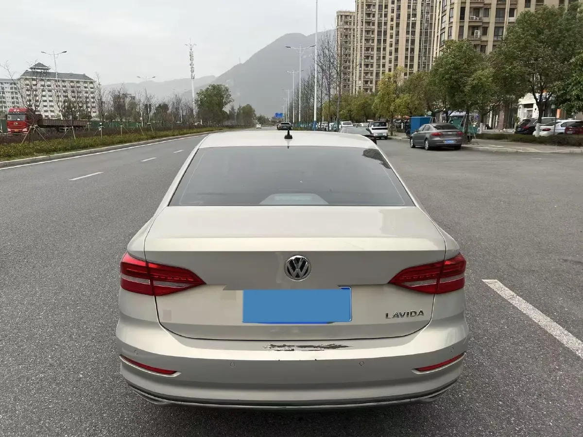2019 Volkswagen Lavida 1.5L 113HP L4 6AT,autocango,china used car exporter,china ev exporter,chinese used car exporter,chinese used ev exporter