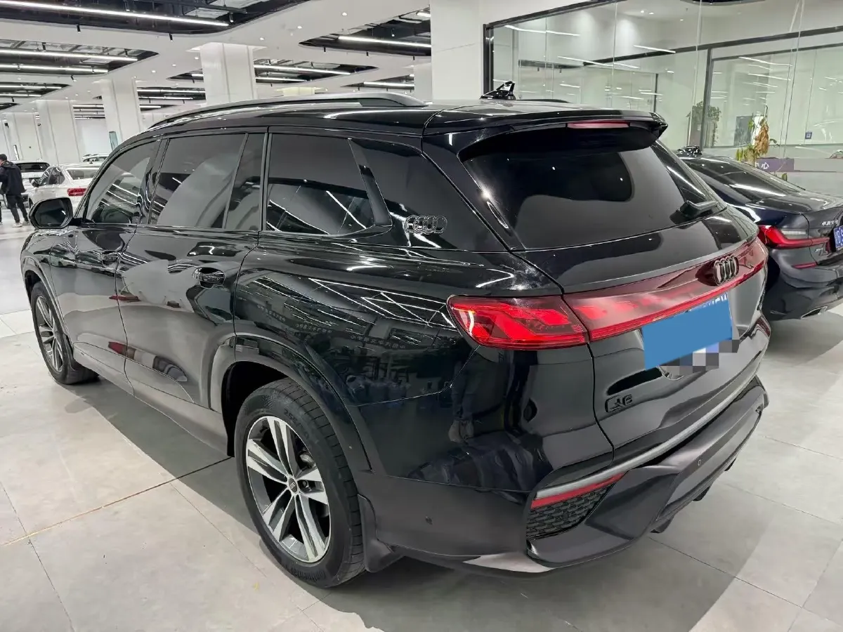 2022 Audi Q5 e-tron BEV 83.4KWH,autocango,china used car exporter,china ev exporter,chinese used car exporter,chinese used ev exporter