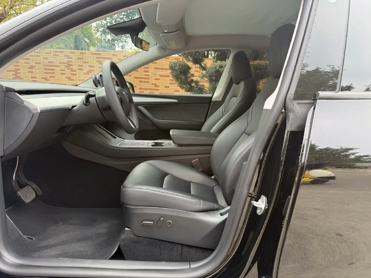 2024 Iveco OuSheng BEV 77.28KWH,autocango,china used car exporter,china ev exporter,chinese used car exporter,chinese used ev exporter