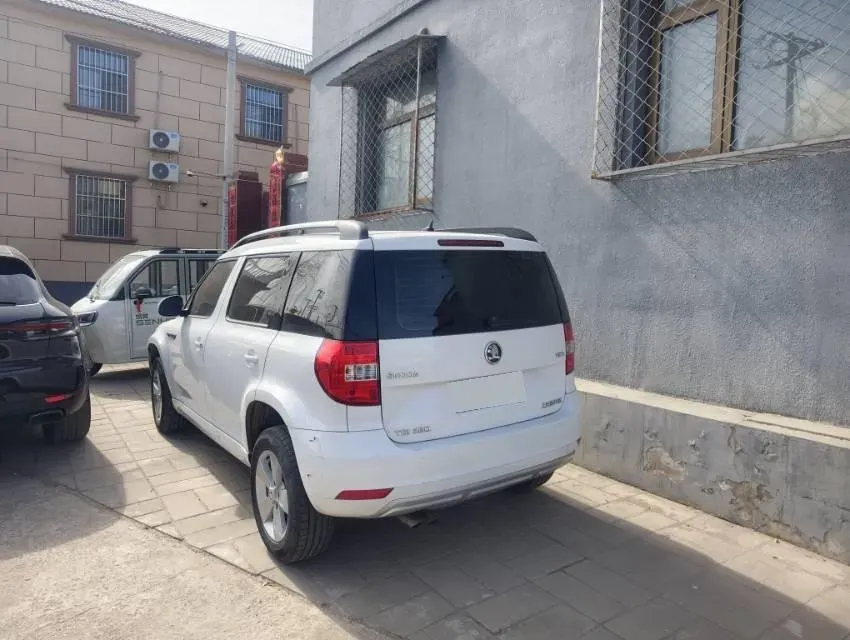 2017 Skoda Yeti 1.4T 150HP L4 7DCT,autocango,china used car exporter,china ev exporter,chinese used car exporter,chinese used ev exporter