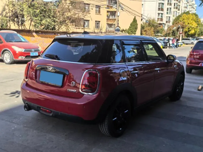 2020 MINI MINI 1.5T 136HP L3 7DCT,autocango,china used car exporter,china ev exporter,chinese used car exporter,chinese used ev exporter
