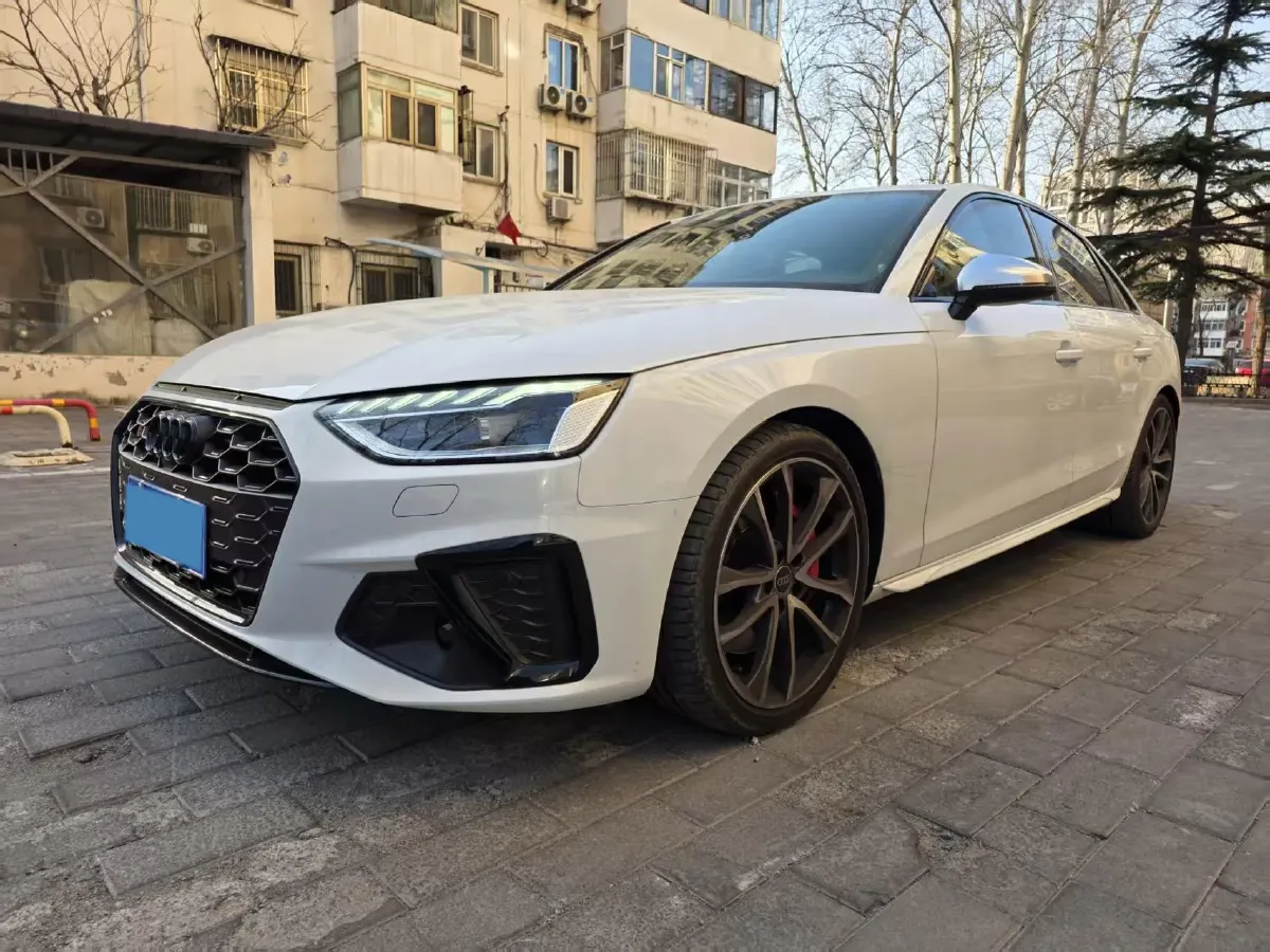 2023 Audi S4 3.0T 354HP V6 8AT,autocango,china used car exporter,china ev exporter,chinese used car exporter,chinese used ev exporter