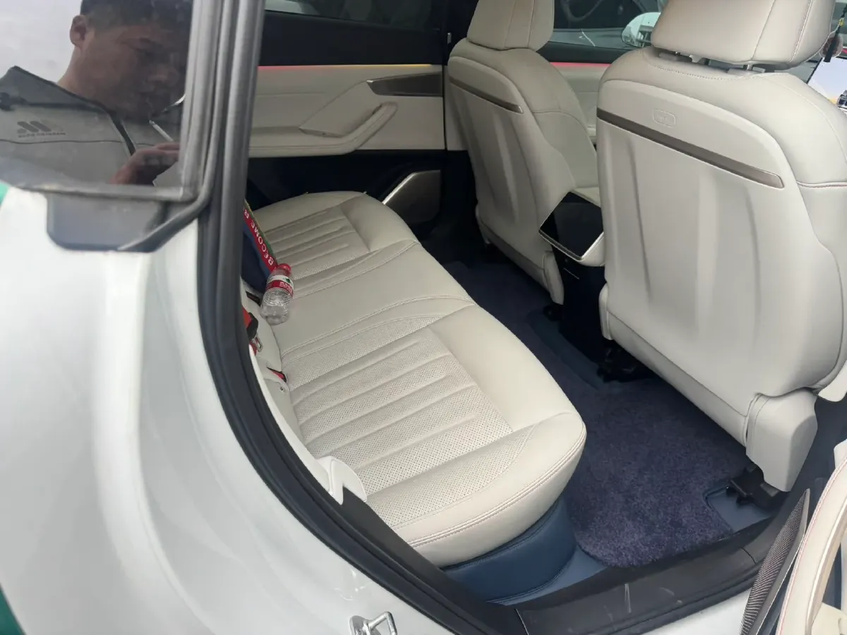 2025 ONVO L60 BEV,autocango,china used car exporter,china ev exporter,chinese used car exporter,chinese used ev exporter