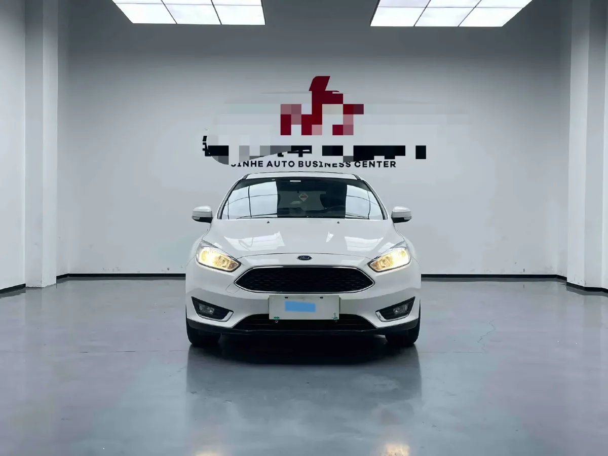 2017 Ford Focus 1.6L 125HP L4 6DCT,autocango,china used car exporter,china ev exporter,chinese used car exporter,chinese used ev exporter