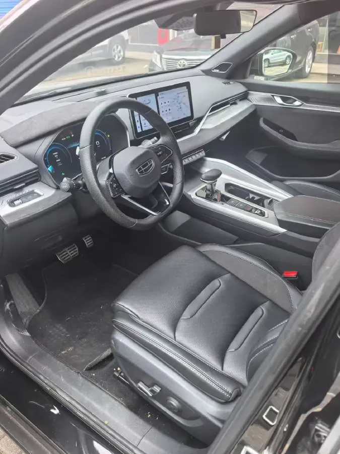 2024 Geely Preface 2.0T 190HP L4 7DCT,autocango,china used car exporter,china ev exporter,chinese used car exporter,chinese used ev exporter