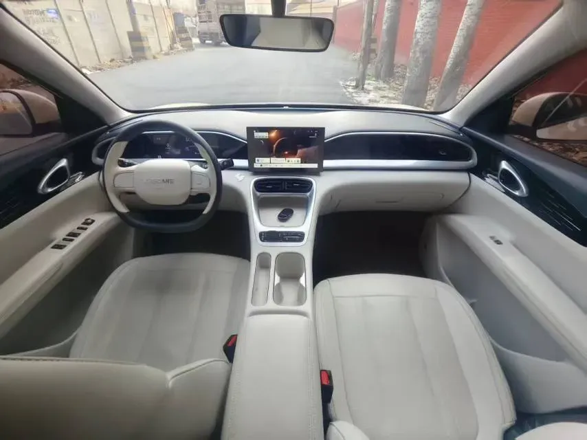 2025 WuLing BinGuo S BEV,autocango,china used car exporter,china ev exporter,chinese used car exporter,chinese used ev exporter