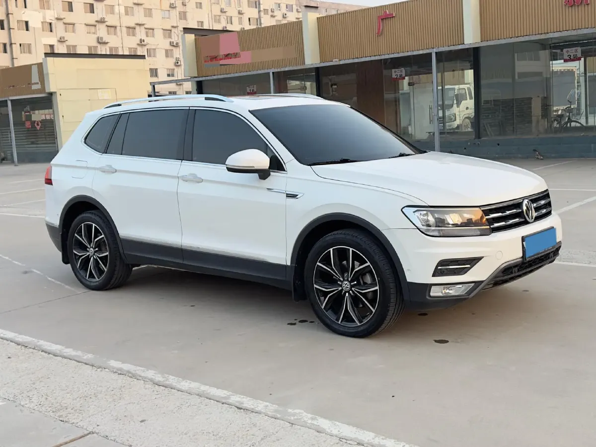 2019 MAXUS G20 2.0T 218HP L4 8AT,autocango,china used car exporter,china ev exporter,chinese used car exporter,chinese used ev exporter