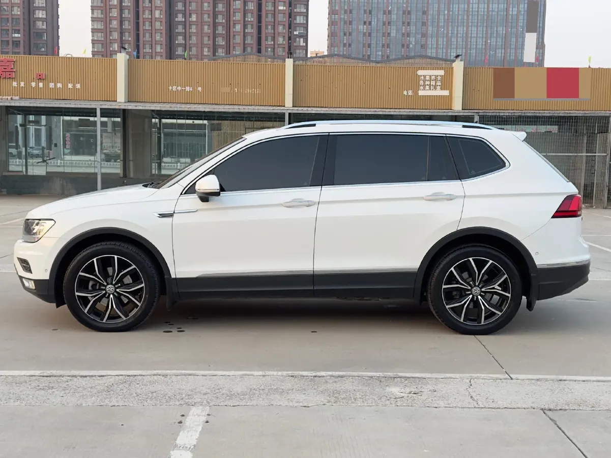 2019 MAXUS G20 2.0T 218HP L4 8AT,autocango,china used car exporter,china ev exporter,chinese used car exporter,chinese used ev exporter
