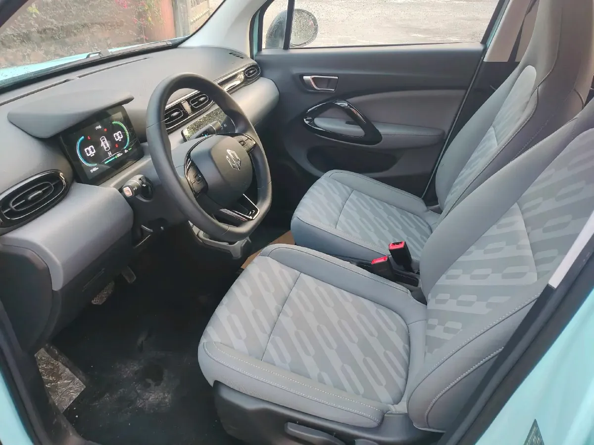 2025 Leapmotor T03 BEV 41.3KWH,autocango,china used car exporter,china ev exporter,chinese used car exporter,chinese used ev exporter