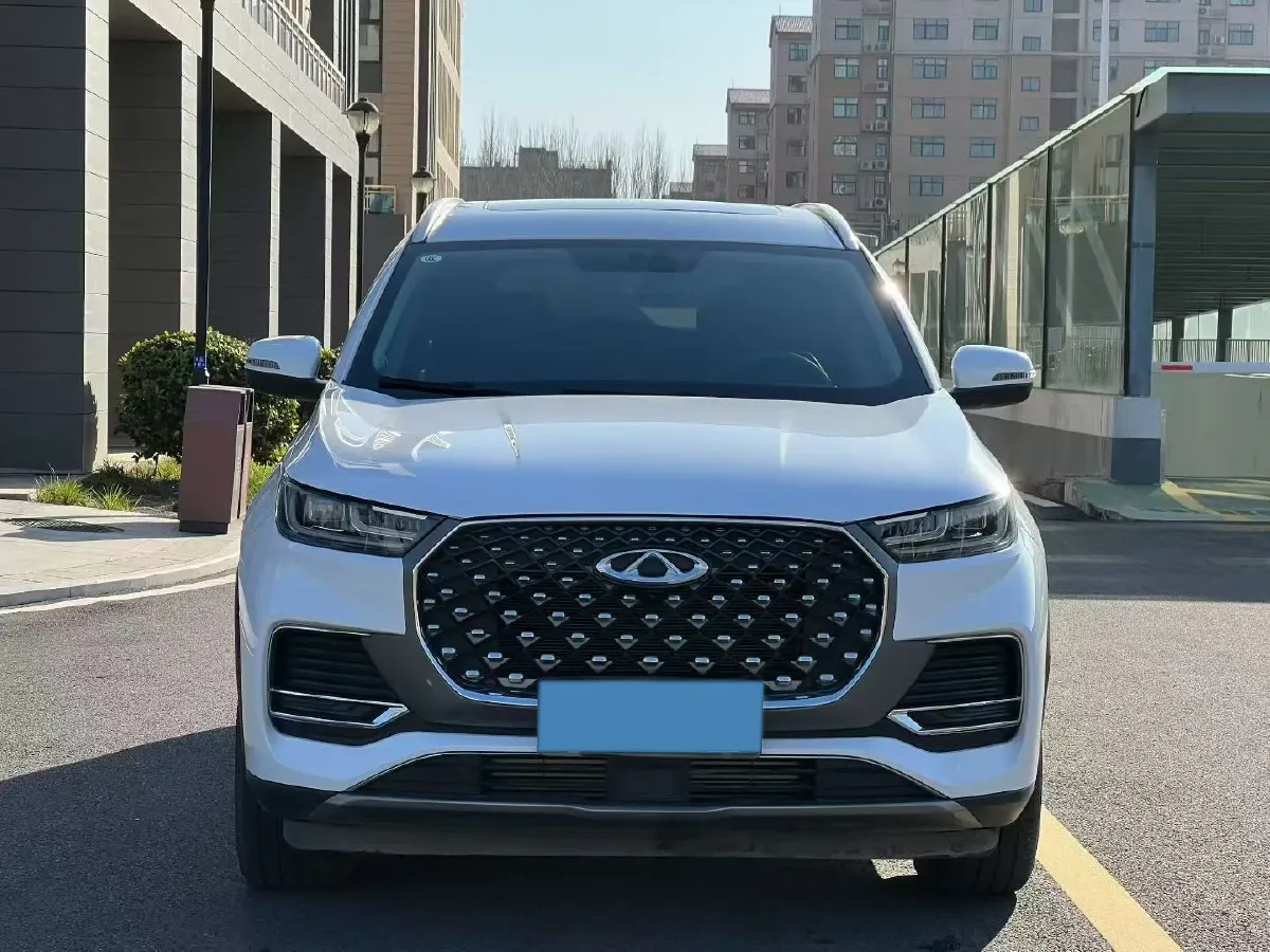 2022 Chery Tiggo 8 Plus 1.6T 197HP L4 7DCT,autocango,china used car exporter,china ev exporter,chinese used car exporter,chinese used ev exporter