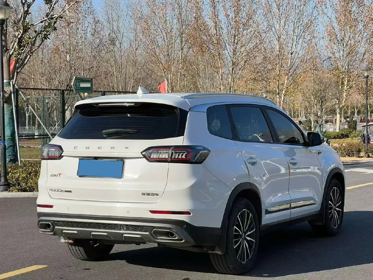 2022 Chery Tiggo 8 Plus 1.6T 197HP L4 7DCT,autocango,china used car exporter,china ev exporter,chinese used car exporter,chinese used ev exporter