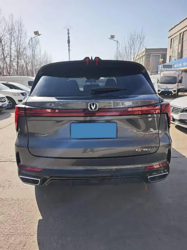 2025 ChangAn CS75 Plus 1.5T 188HP L4 8AT,autocango,china used car exporter,china ev exporter,chinese used car exporter,chinese used ev exporter
