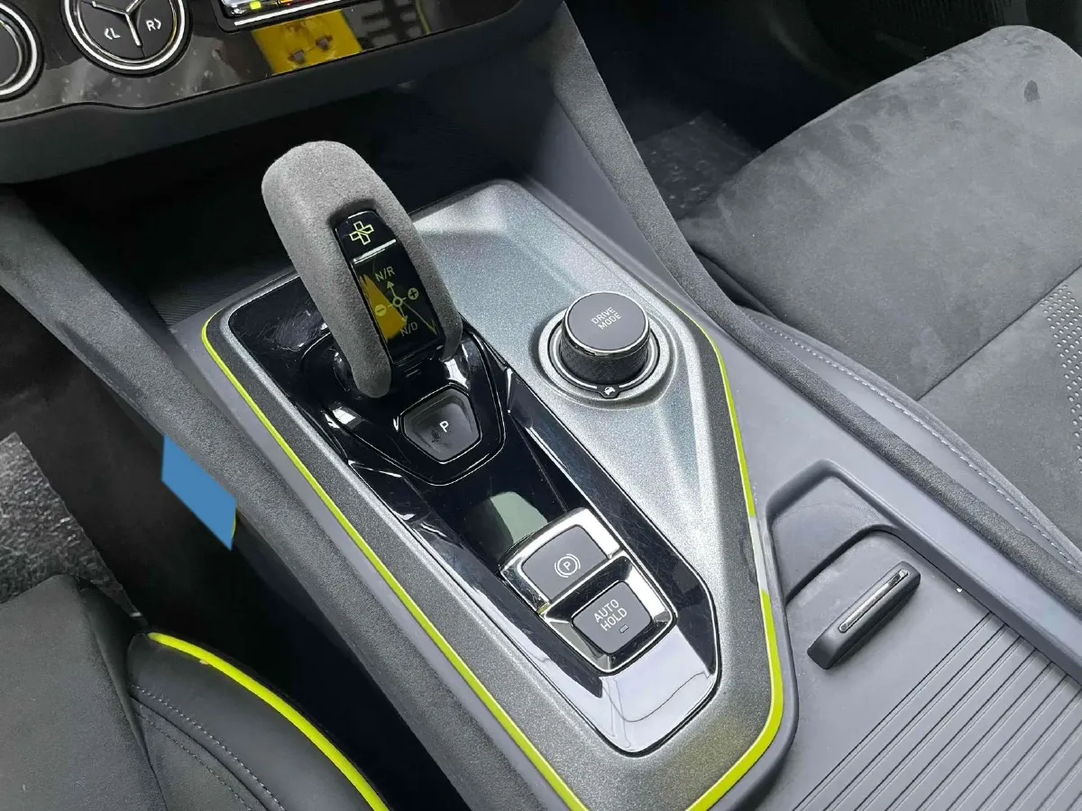 2020 LYNK&CO 03 2.0T 254HP L4 8AT,autocango,china used car exporter,china ev exporter,chinese used car exporter,chinese used ev exporter