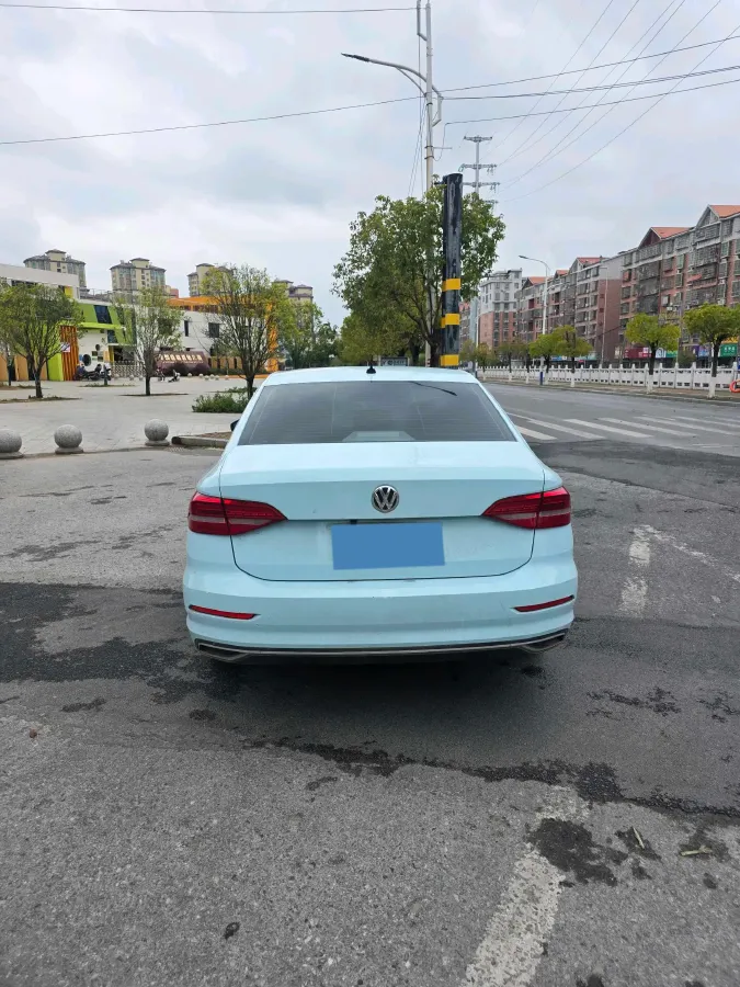 2018 Volkswagen Lavida 1.2T 116HP L4 7DCT,autocango,china used car exporter,china ev exporter,chinese used car exporter,chinese used ev exporter