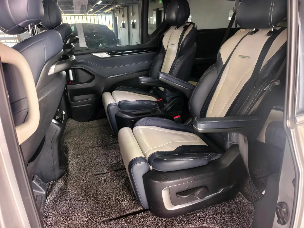 2020 MAXUS G20 2.0T 224HP L4 8AT,autocango,china used car exporter,china ev exporter,chinese used car exporter,chinese used ev exporter