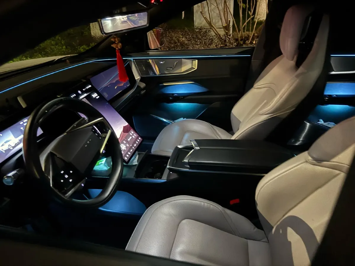 2023 HiPhi Y BEV 115KWH,autocango,china used car exporter,china ev exporter,chinese used car exporter,chinese used ev exporter