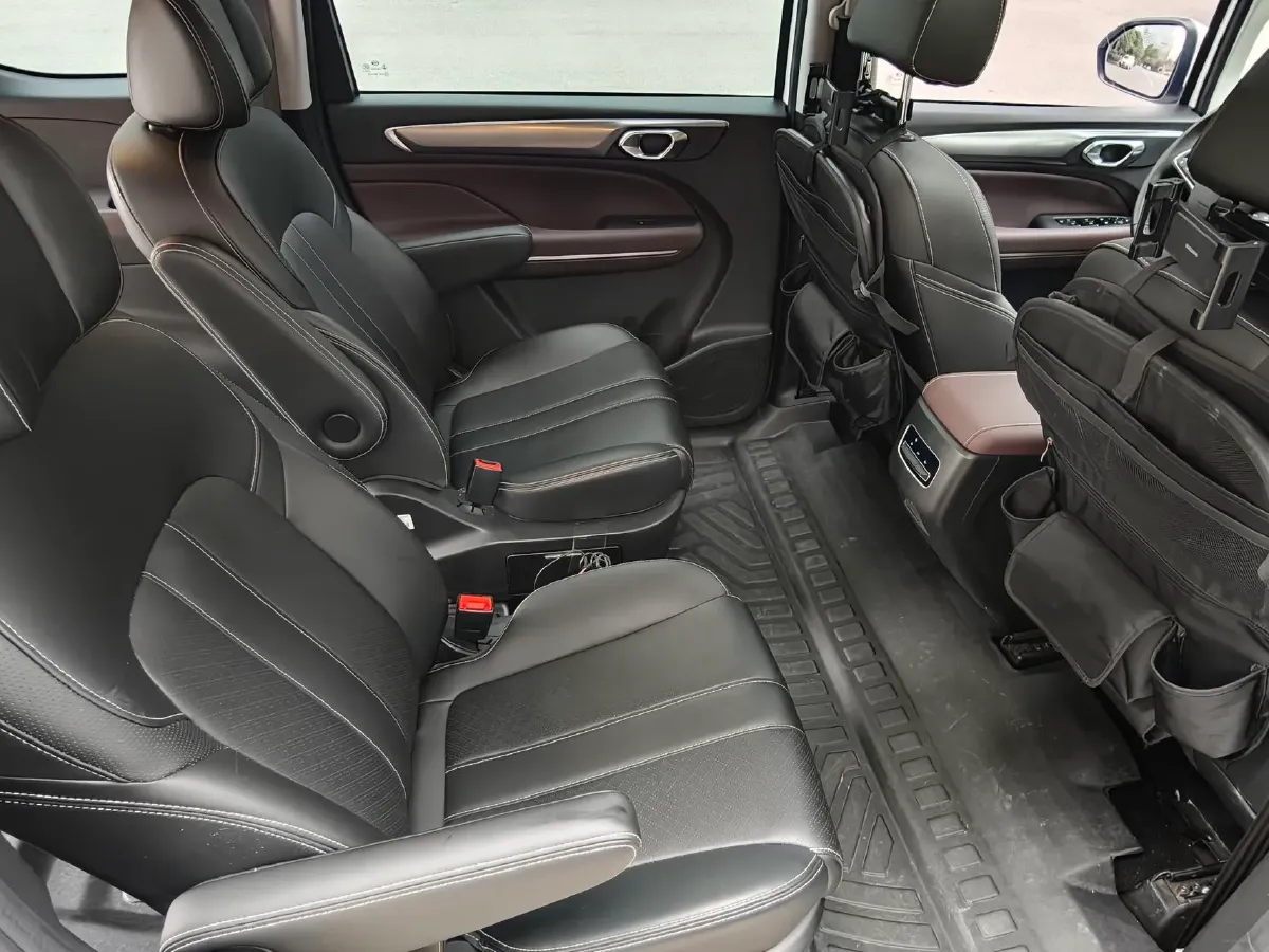 2021 GAC Trumpchi M6 1.5T 169HP L4 6AT,autocango,china used car exporter,china ev exporter,chinese used car exporter,chinese used ev exporter