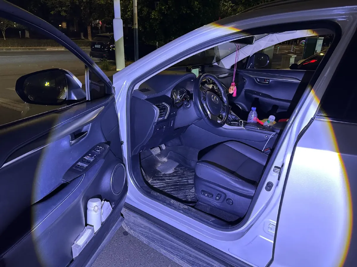 2018 Lexus NX 2.5L 155HP L4 E-CVT Hybrid,autocango,china used car exporter,china ev exporter,chinese used car exporter,chinese used ev exporter