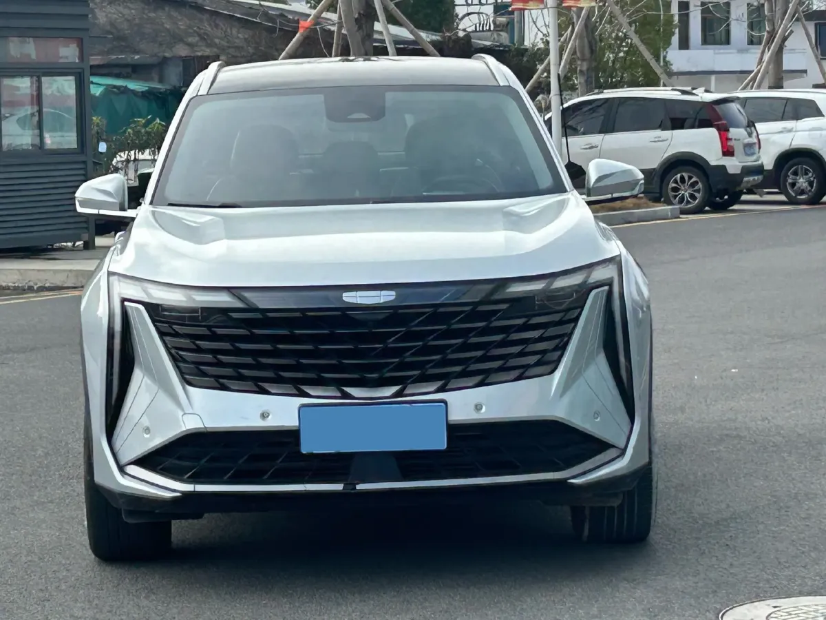 2023 Geely StarRay 1.5T 181HP L4 7DCT,autocango,china used car exporter,china ev exporter,chinese used car exporter,chinese used ev exporter
