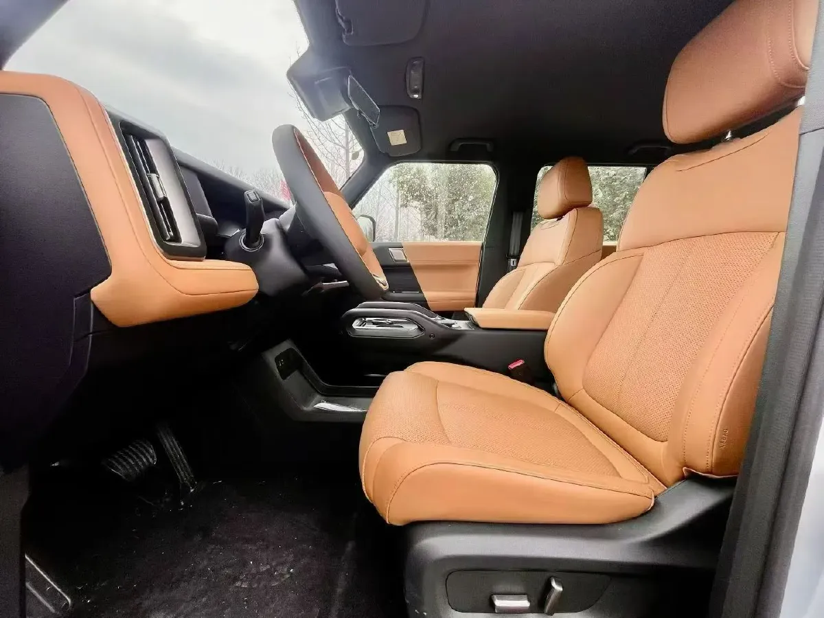 2025 Fulwin FulwinX3L REEV 156HP REEV,autocango,china used car exporter,china ev exporter,chinese used car exporter,chinese used ev exporter