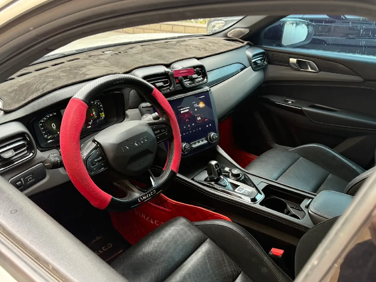 2022 LYNK&CO 03 2.0T 190HP L4 7DCT,autocango,china used car exporter,china ev exporter,chinese used car exporter,chinese used ev exporter