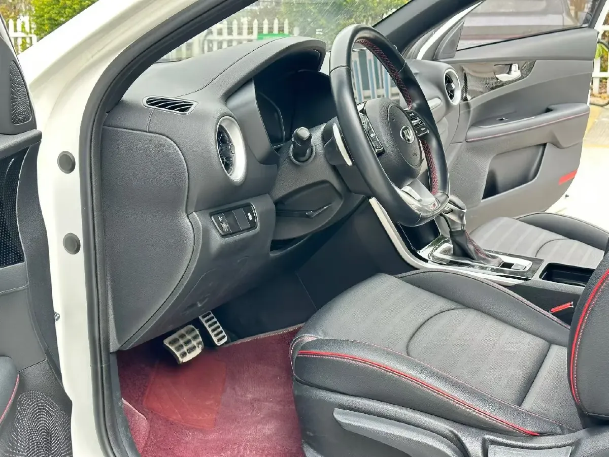 2020 Kia K3 1.4T 130HP L4 7DCT,autocango,china used car exporter,china ev exporter,chinese used car exporter,chinese used ev exporter