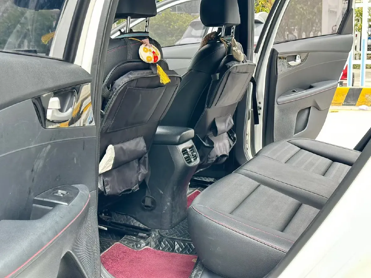 2020 Kia K3 1.4T 130HP L4 7DCT,autocango,china used car exporter,china ev exporter,chinese used car exporter,chinese used ev exporter