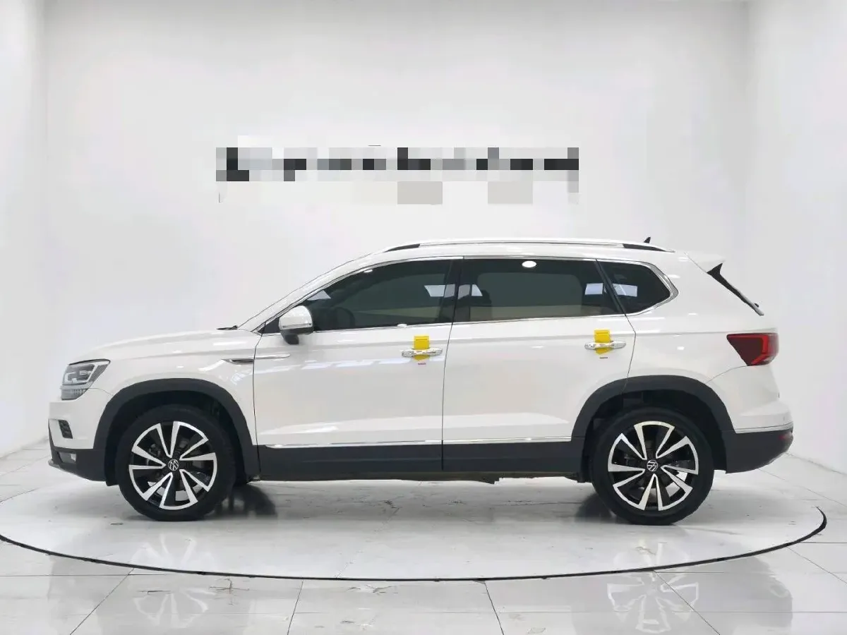 2021 Volkswagen Tharu 2.0T 186HP L4 7DCT,autocango,china used car exporter,china ev exporter,chinese used car exporter,chinese used ev exporter