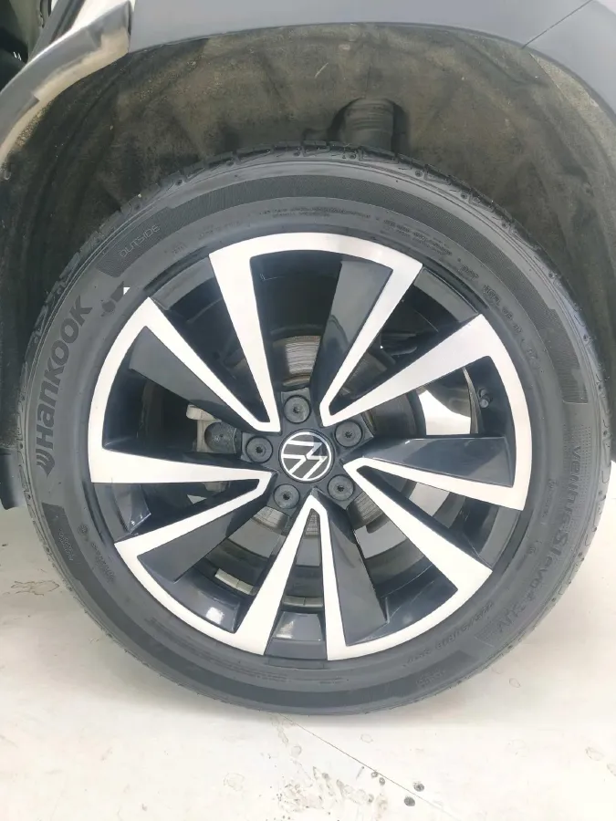 2021 Volkswagen Tharu 2.0T 186HP L4 7DCT,autocango,china used car exporter,china ev exporter,chinese used car exporter,chinese used ev exporter