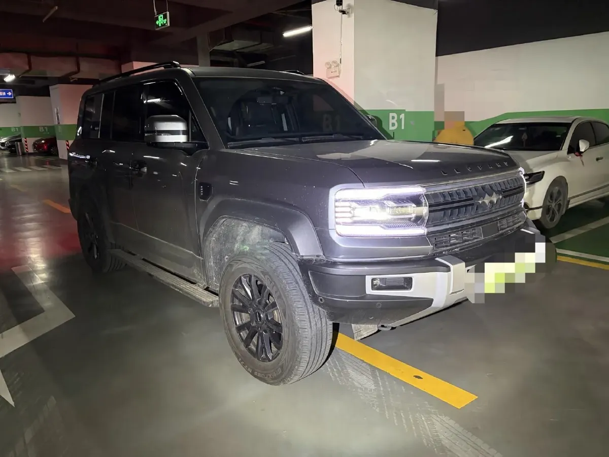 2023 FangChengBao Bao 5 1.5T 194HP L4 E-CVT PHEV 31.8KWH,autocango,china used car exporter,china ev exporter,chinese used car exporter,chinese used ev exporter