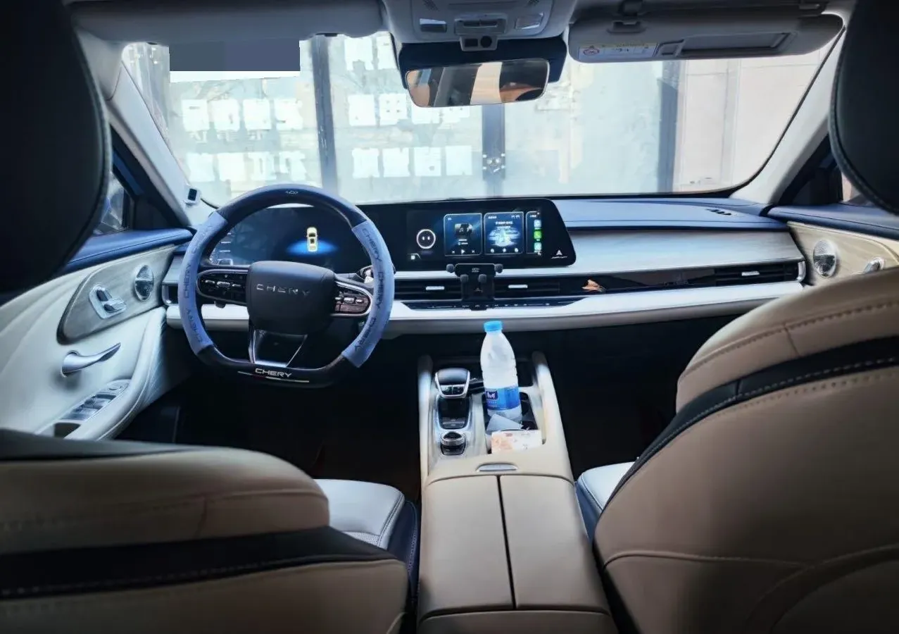 2022 Chery Arrizo 8 1.6T 197HP L4 7DCT,autocango,china used car exporter,china ev exporter,chinese used car exporter,chinese used ev exporter