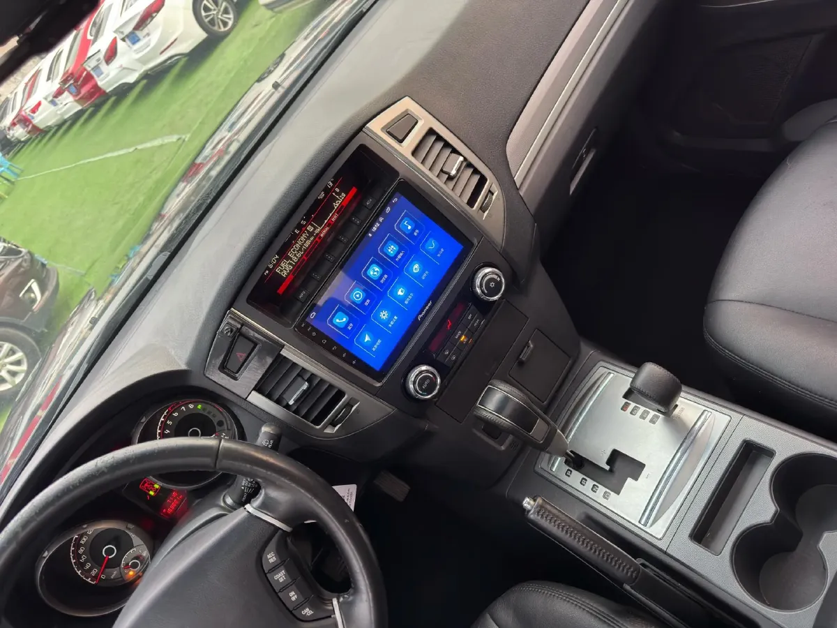 2016 Mitsubishi Pajero 3.0L 174HP V6 5AT,autocango,china used car exporter,china ev exporter,chinese used car exporter,chinese used ev exporter