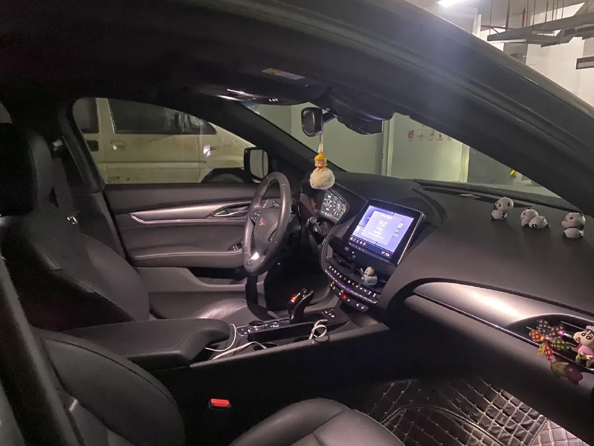 2023 Cadillac CT5 2.0T 237HP L4 10AT,autocango,china used car exporter,china ev exporter,chinese used car exporter,chinese used ev exporter