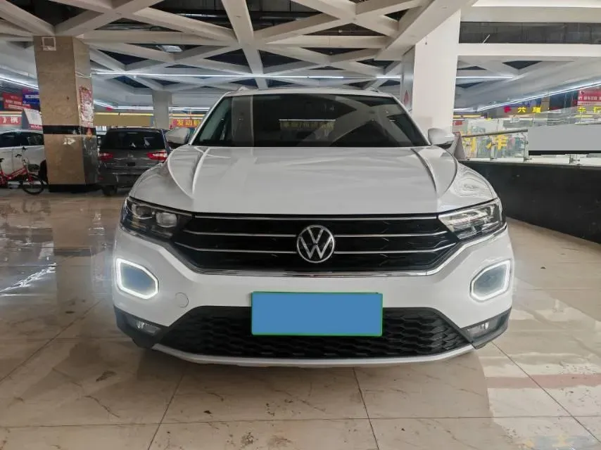 2022 Volkswagen T-Roc 1.4T 150HP L4 7DCT,autocango,china used car exporter,china ev exporter,chinese used car exporter,chinese used ev exporter