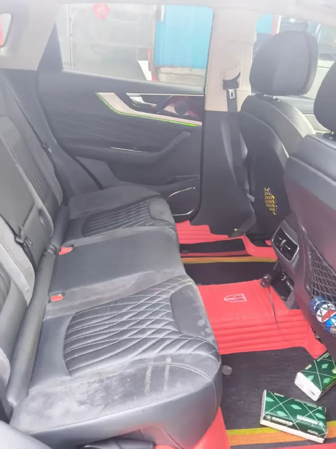 2019 HongQi HS5 2.0T 224HP L4 6AT,autocango,china used car exporter,china ev exporter,chinese used car exporter,chinese used ev exporter