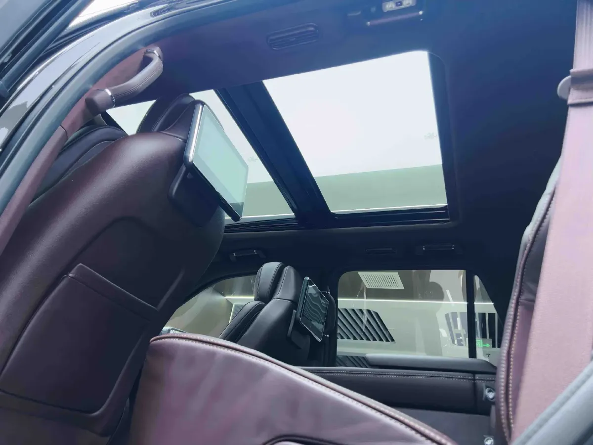 2019 Lincoln Navigator 3.5T 388HP V6 10AT,autocango,china used car exporter,china ev exporter,chinese used car exporter,chinese used ev exporter