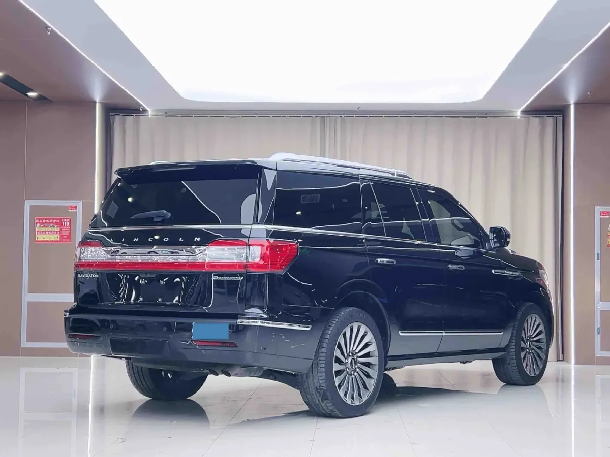 2019 Lincoln Navigator 3.5T 388HP V6 10AT,autocango,china used car exporter,china ev exporter,chinese used car exporter,chinese used ev exporter