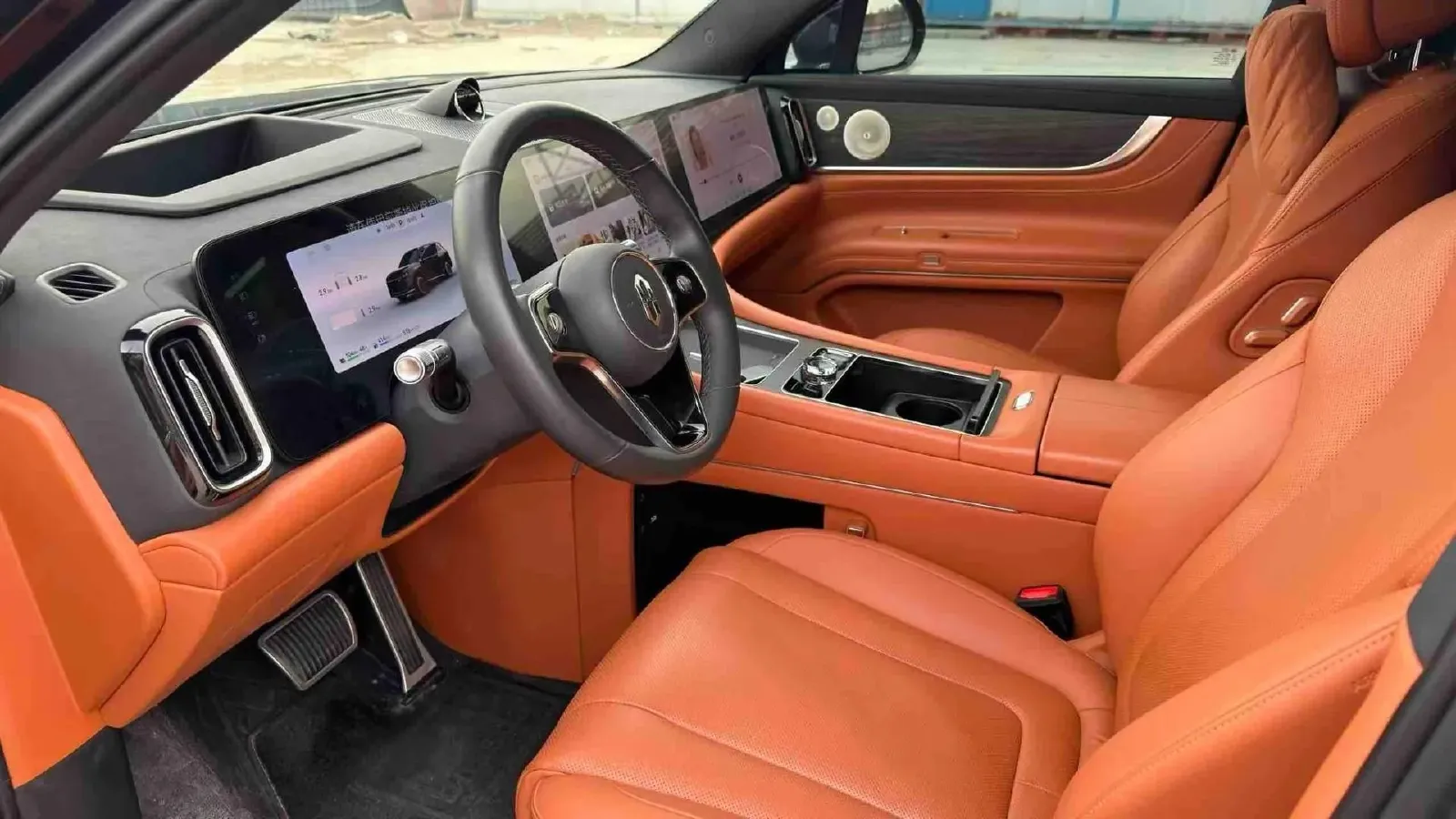 2024 AITO AITO M9 1.5T 152HP L4 REEV 42KWH,autocango,china used car exporter,china ev exporter,chinese used car exporter,chinese used ev exporter